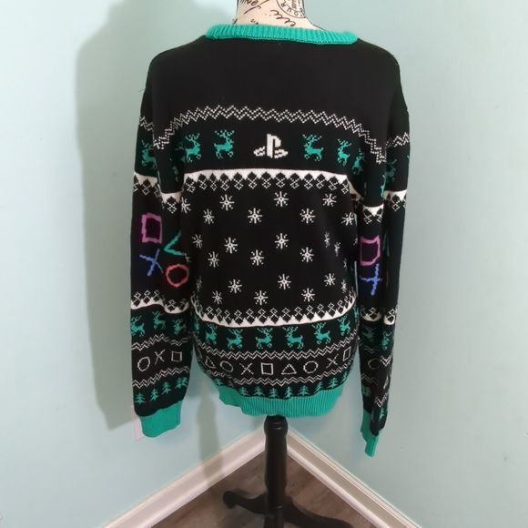 PlayStation Geeknet Holiday Ugly Christmas Sweater large PS4 PS5 Pre-owne - Picture 2 of 7